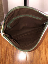 Load image into Gallery viewer, The Alyssa Crossbody Flowers Bag