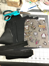 Load image into Gallery viewer, Mini Traveler Crossbody Pouch with Owls