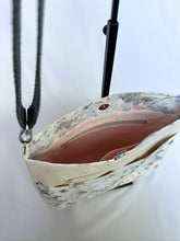 Load image into Gallery viewer, Kaitlyn Crossbody Flowers