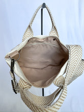 Load image into Gallery viewer, Christy Crossbody