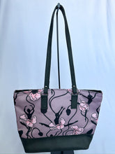 Load image into Gallery viewer, Ballerina Shoulder Bag