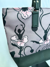 Load image into Gallery viewer, Ballerina Shoulder Bag