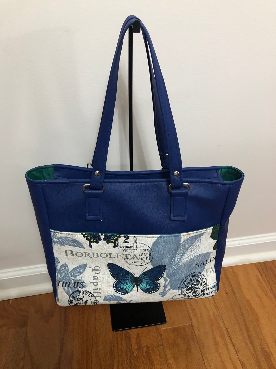 The Becca Bag