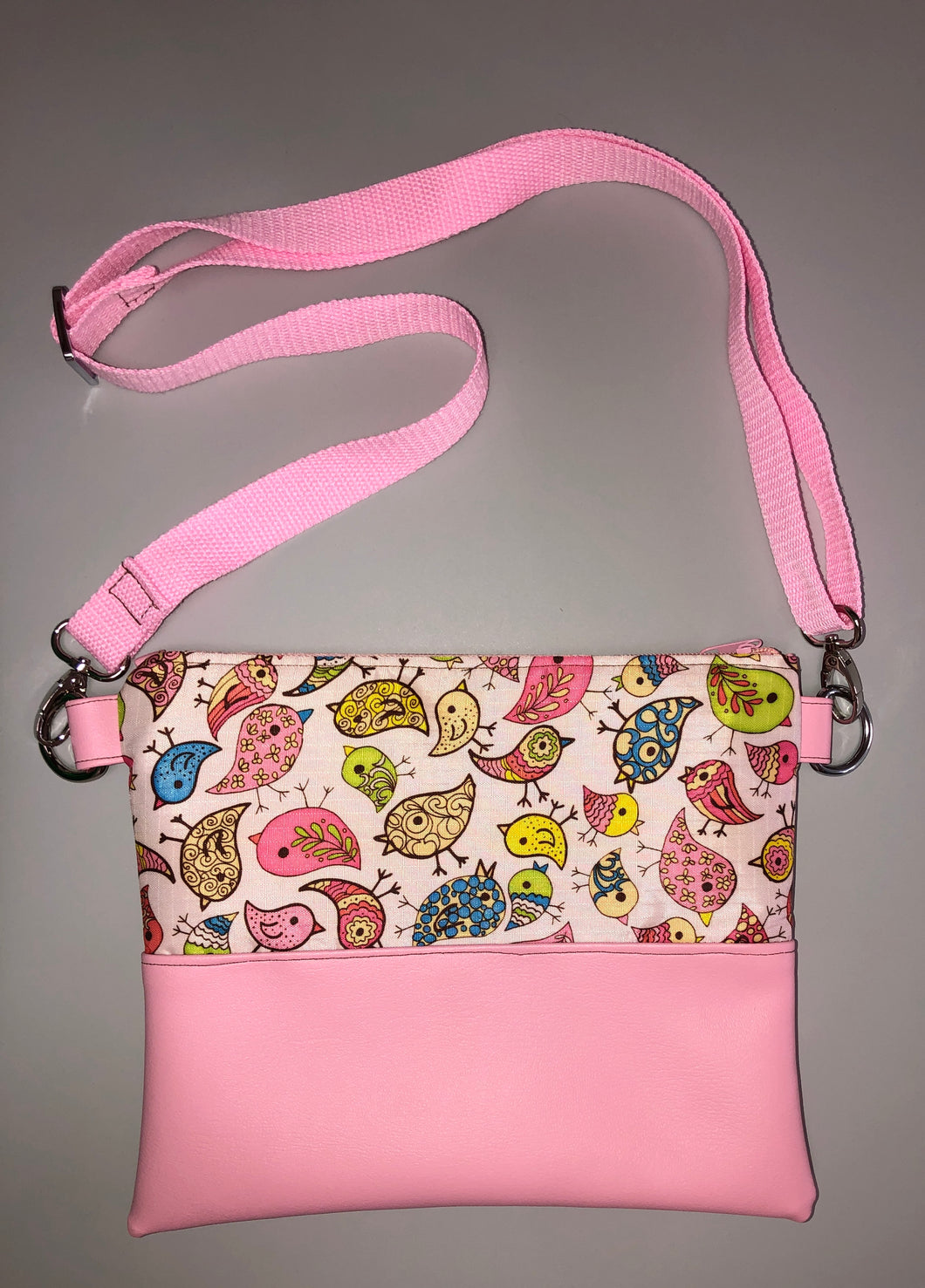 The Alyssa Crossbody Fun Birds Bag